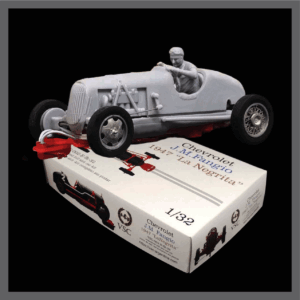 VSC-002 - E-fk32 - “La Negrita” - Juan M. Fangio 1947 (versión original: motor Chevrolet )